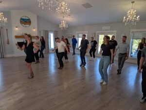 Latin dance classes for team-building